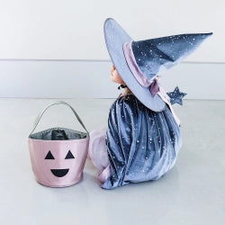 13500507-4-mimi-and-lula-heksehat-beatrix-witch-halloween-graa.w250.h250.fill